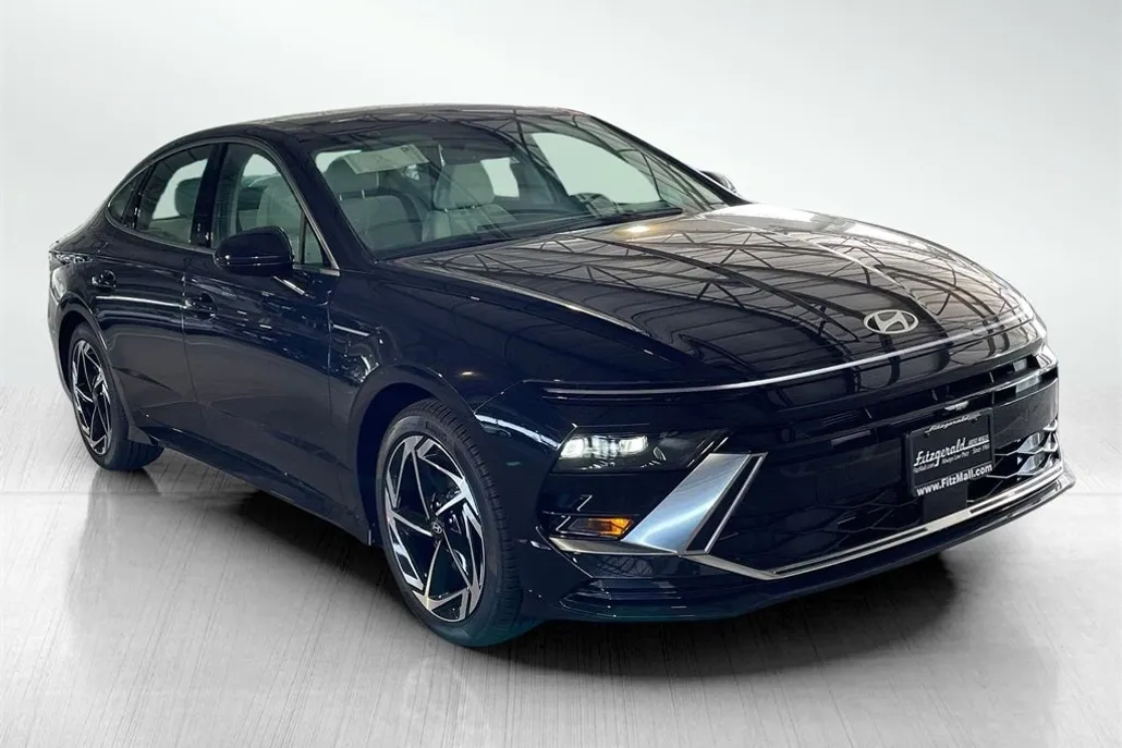 2025 Hyundai Sonata SEL Convenience photo 1