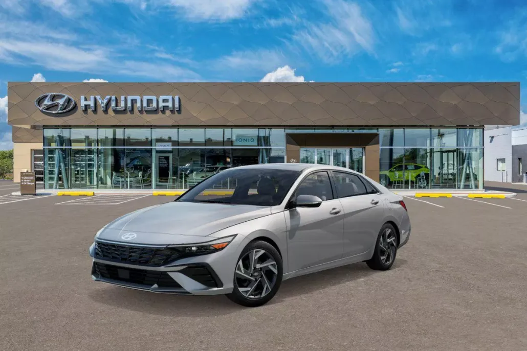 2025 Hyundai Elantra Limited photo 1