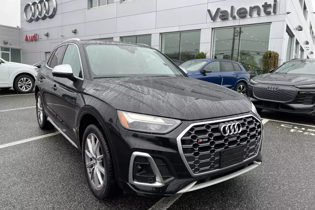 2022 Audi SQ5 Premium Plus photo 1