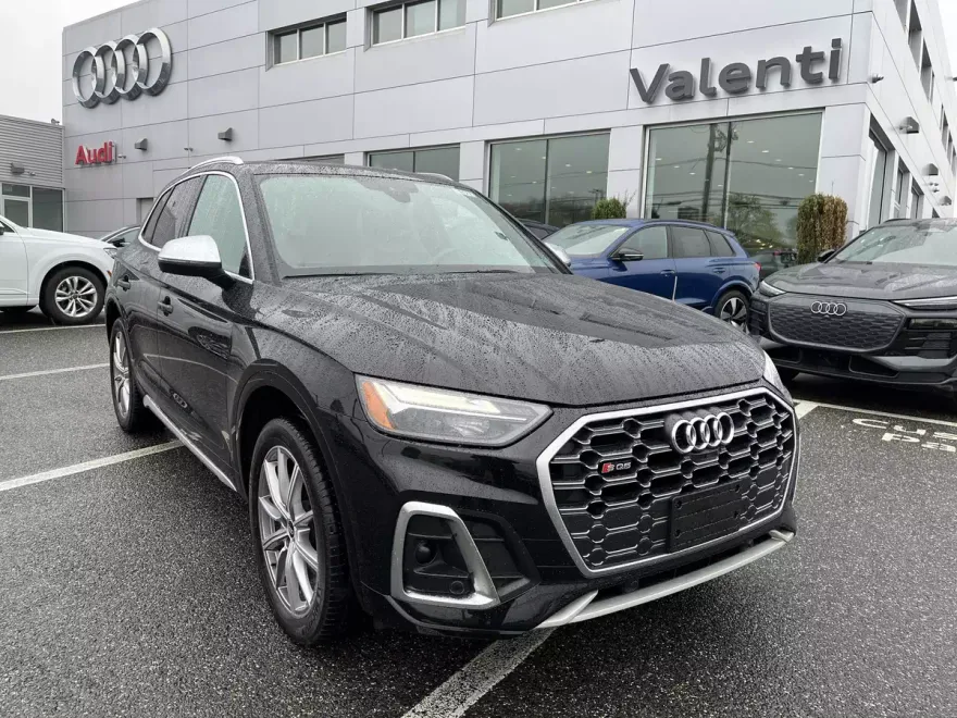 2022 Audi SQ5 Premium Plus photo 1