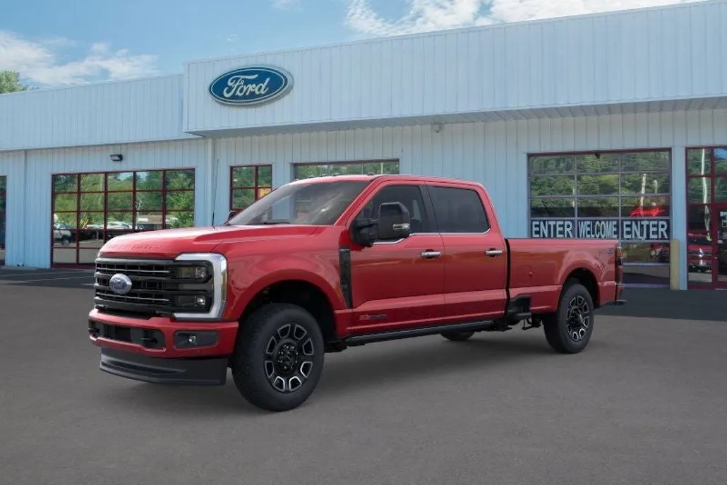 2025 Ford F-350 Platinum photo 1