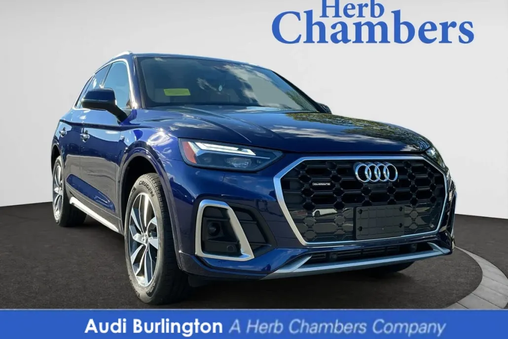 2024 Audi Q5 S line Premium Plus photo 1