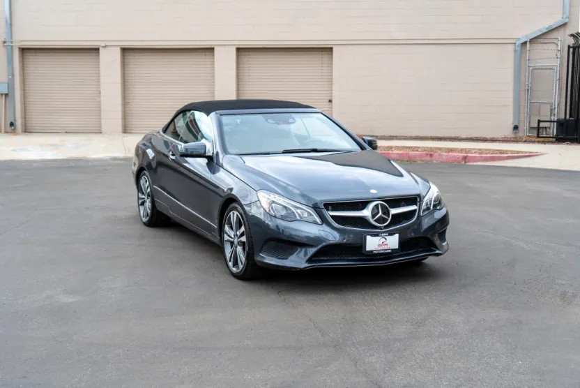 2015 Mercedes Benz E 400 photo 1