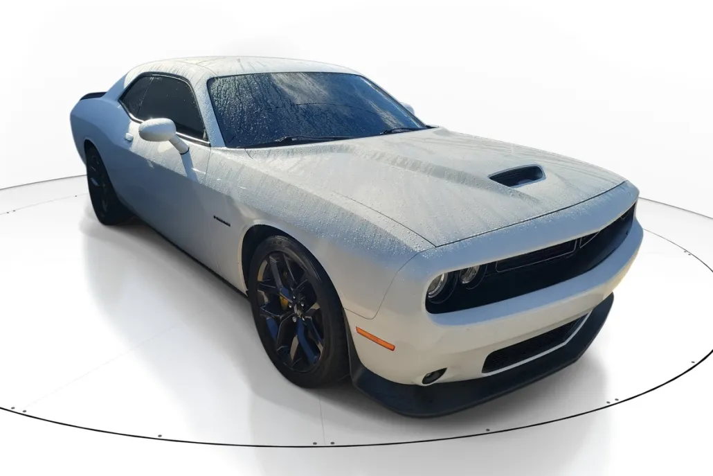 2021 Dodge Challenger R/T photo 1