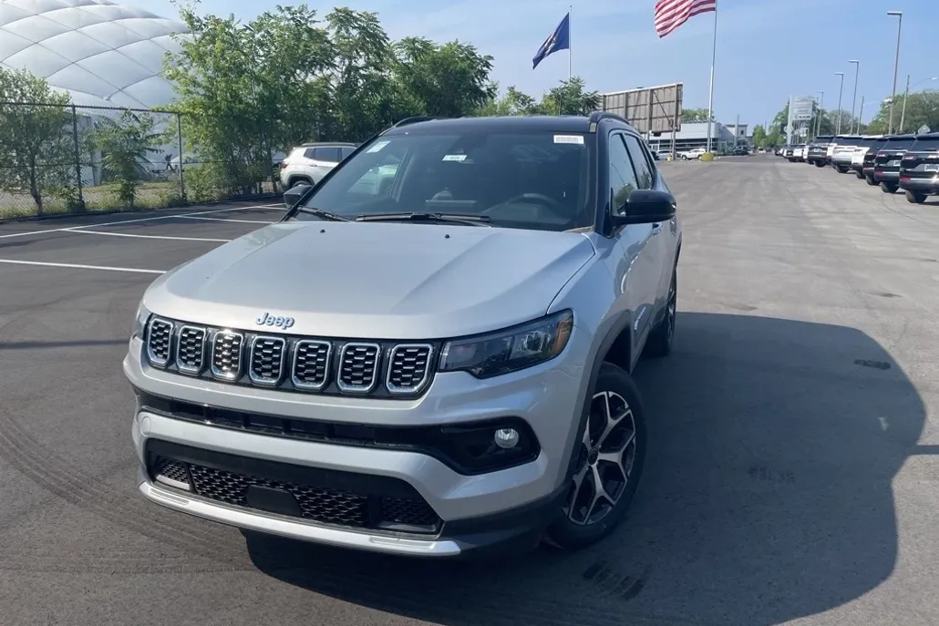 2025 Jeep Compass Limited photo 1