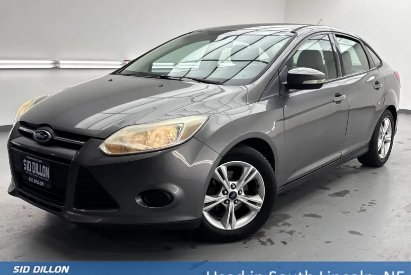 2014 Ford Focus SE photo 1