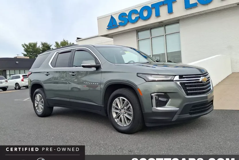 2023 Chevrolet Traverse Cloth 1LT photo 1