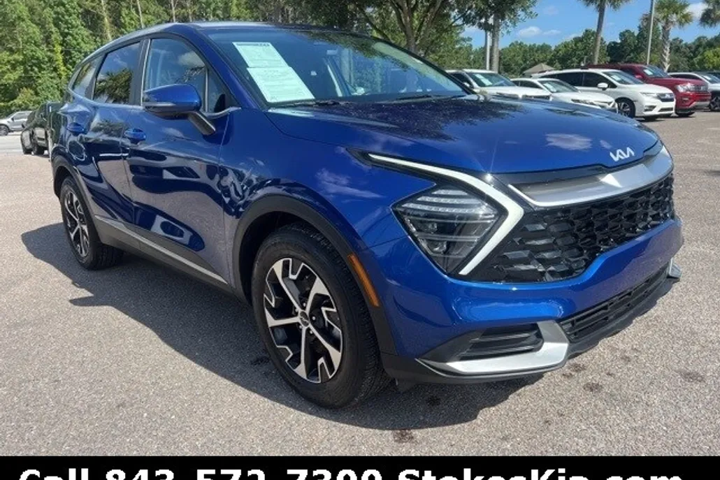 2024 Kia Sportage EX photo 1