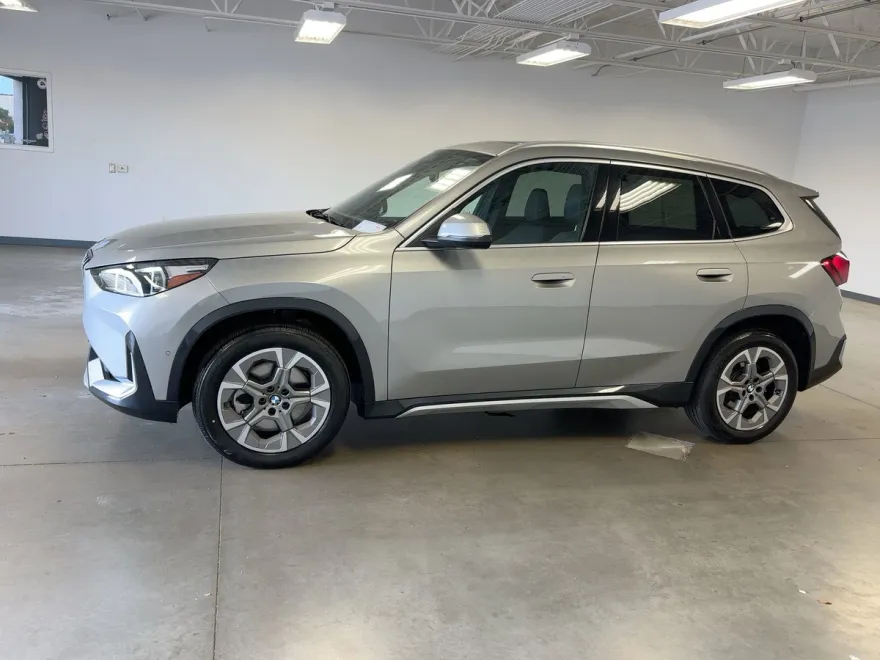 2025 Bmw X1 XDrive28i photo 1