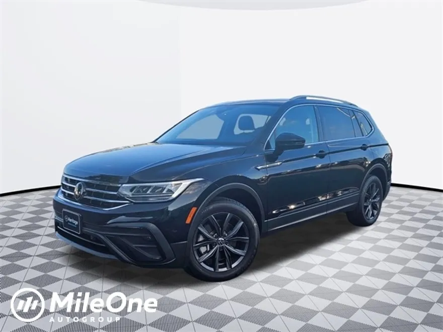 2022 Volkswagen Tiguan SE photo 1