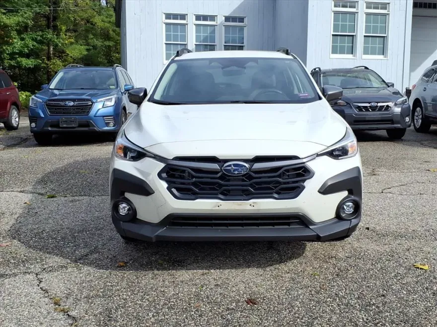 2024 Subaru Crosstrek Premium photo 1