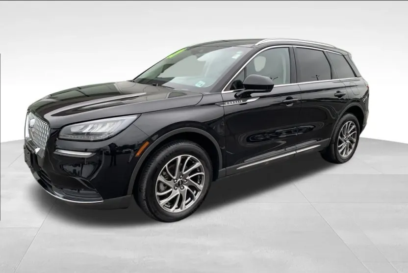 2021 Lincoln Corsair Standard photo 1