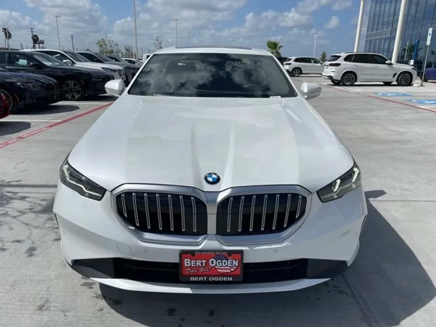 2026 Bmw 530i photo 1