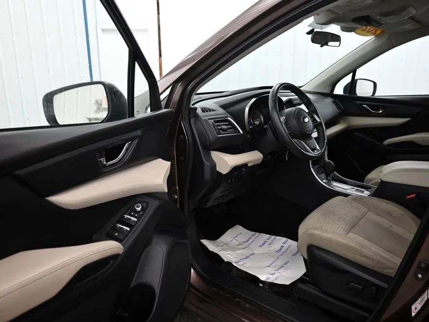 2020 Subaru Ascent Premium photo 1