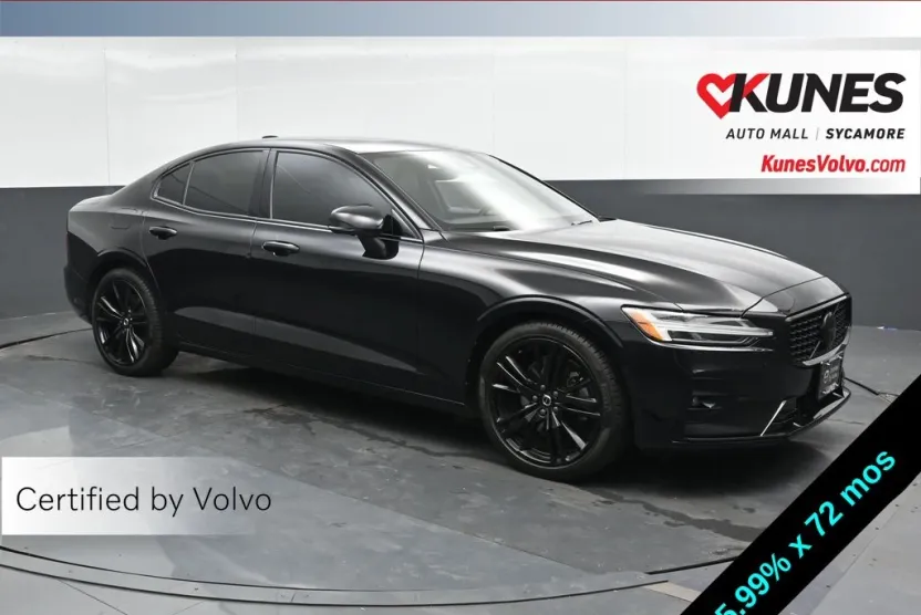 2024 Volvo S60 B5 Plus Black Edition photo 1
