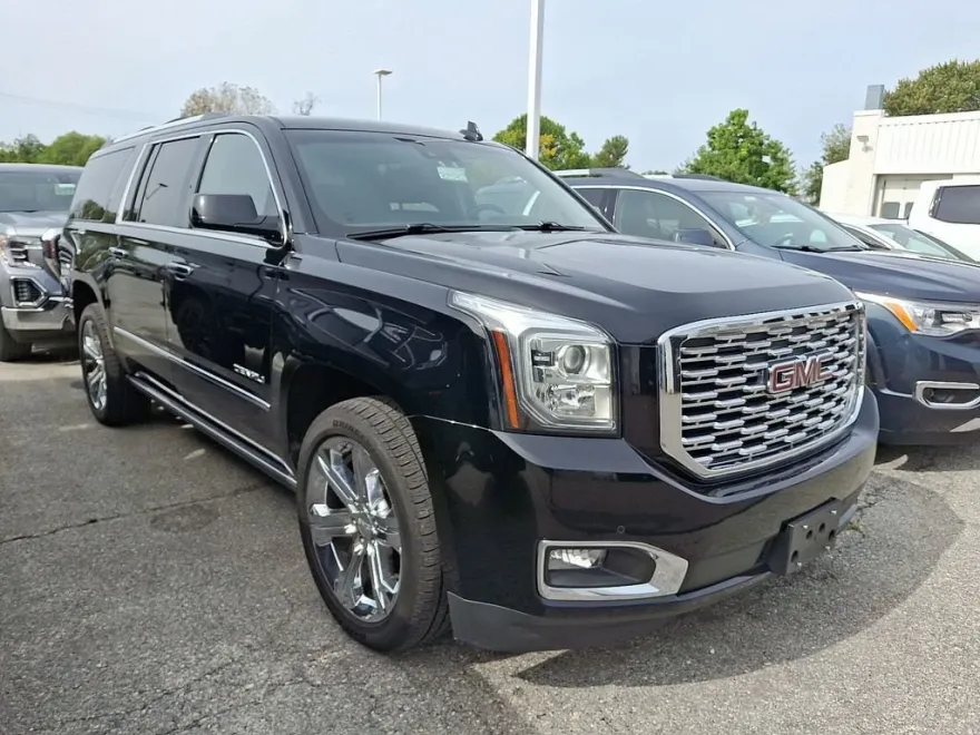 2018 Gmc Yukon XL Denali photo 1