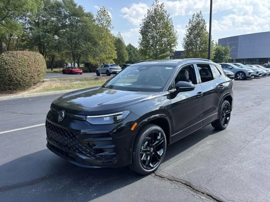 2025 Volkswagen Tiguan SE R-Line Black photo 1