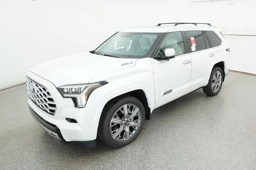 2025 Toyota Sequoia Capstone photo 1