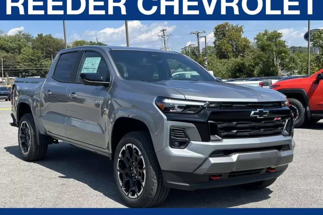 2026 Chevrolet Colorado Z71 photo 1