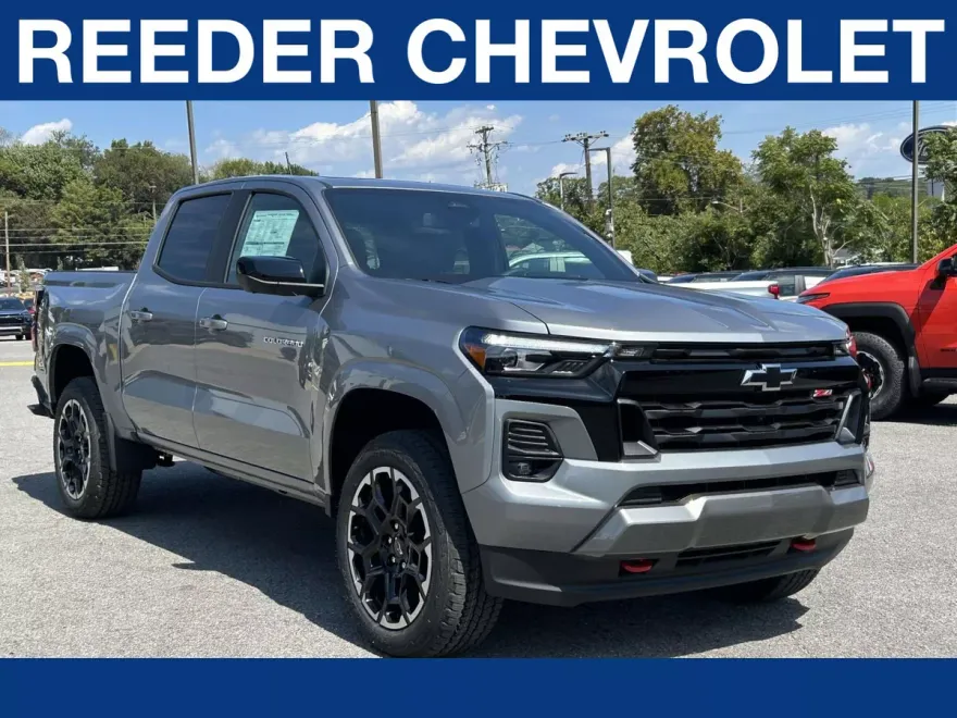 2026 Chevrolet Colorado Z71 photo 1