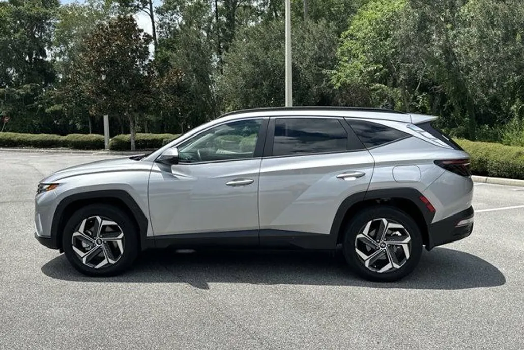2023 Hyundai Tucson Hybrid SEL Convenience photo 1