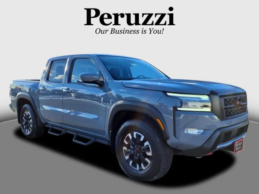 2023 Nissan Frontier PRO-4X photo 1