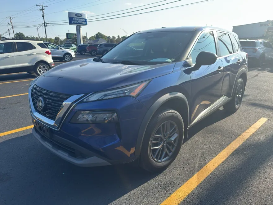 2022 Nissan Rogue S photo 1