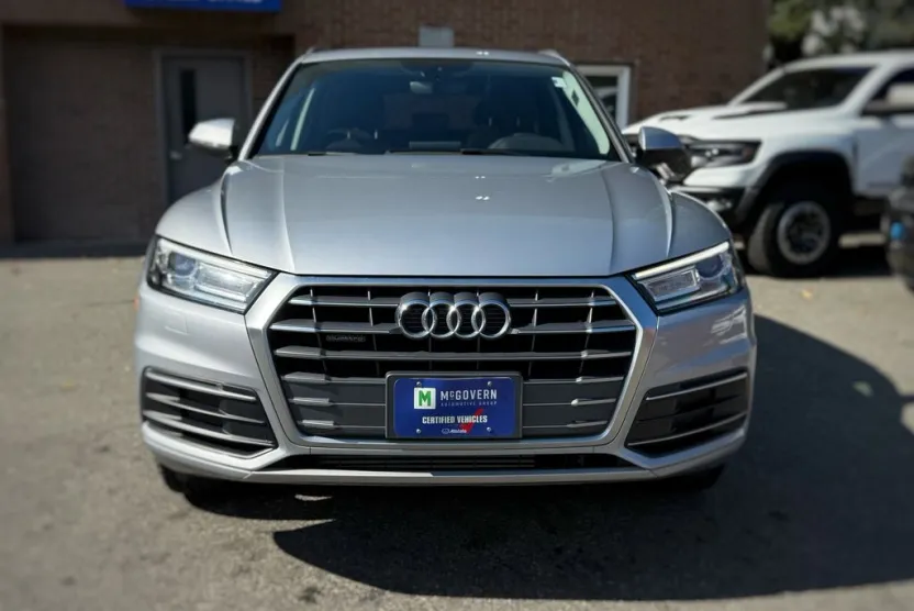2018 Audi Q5 2.0T Premium photo 1