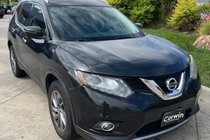 2016 Nissan Rogue SL photo 1