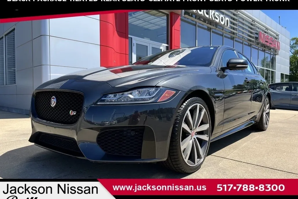 2018 Jaguar XF S photo 1