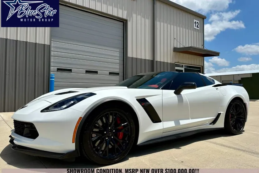 2017 Chevrolet Corvette Z06 2LZ photo 1