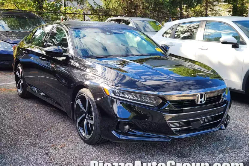 2022 Honda Accord Sport photo 1