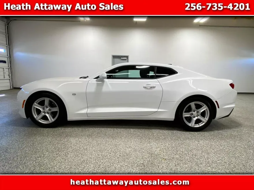2020 Chevrolet Camaro 1LS 1LT photo 1