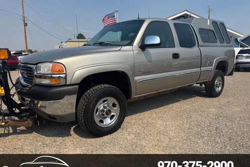 2002 Gmc Sierra SLT photo 1