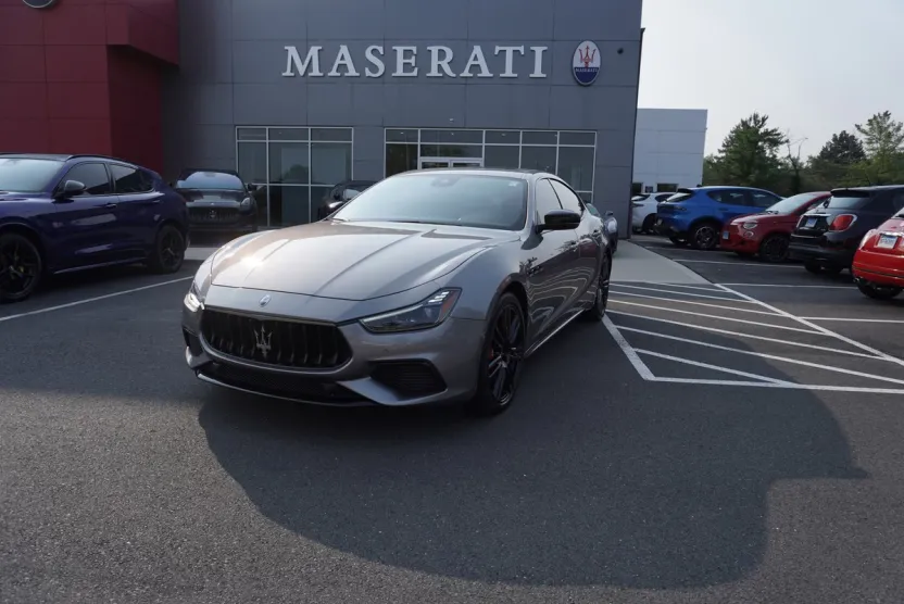 2022 Maserati Ghibli Modena photo 1