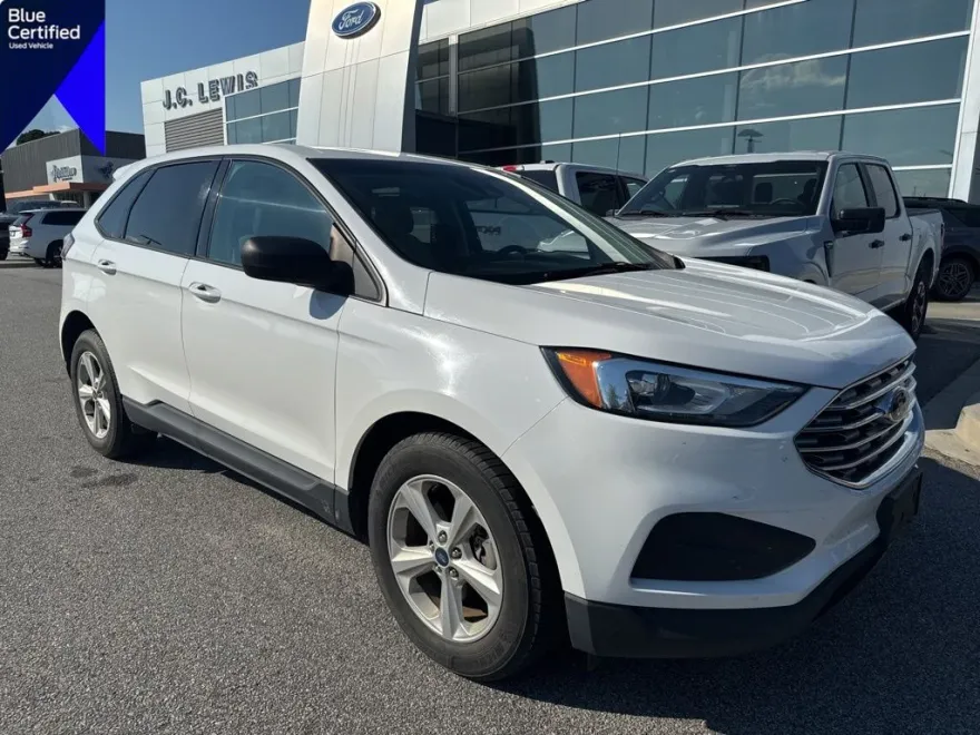 2019 Ford Edge SE photo 1