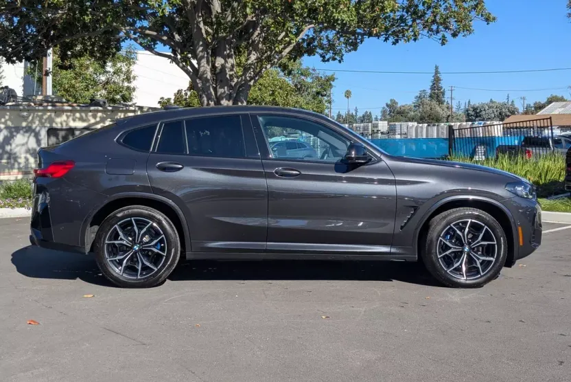 2024 Bmw X4 M40i photo 1