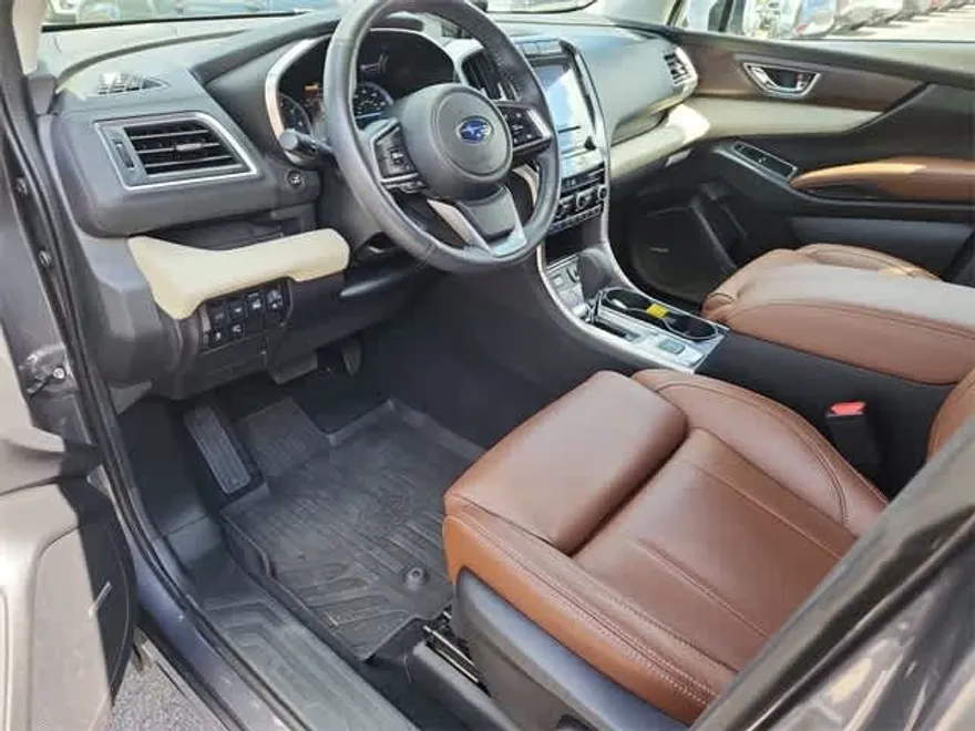 2021 Subaru Ascent Touring photo 1