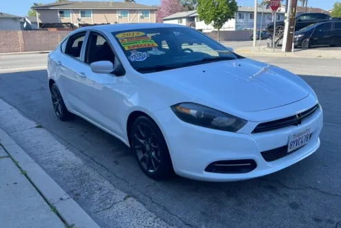 2015 Dodge Dart SE photo 3