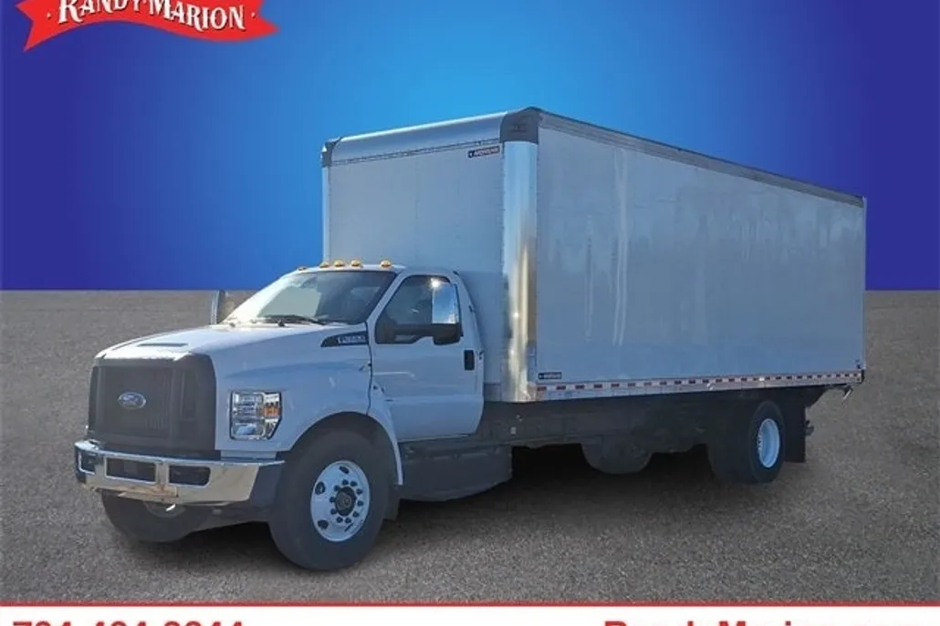 2023 Ford F-650 photo 1