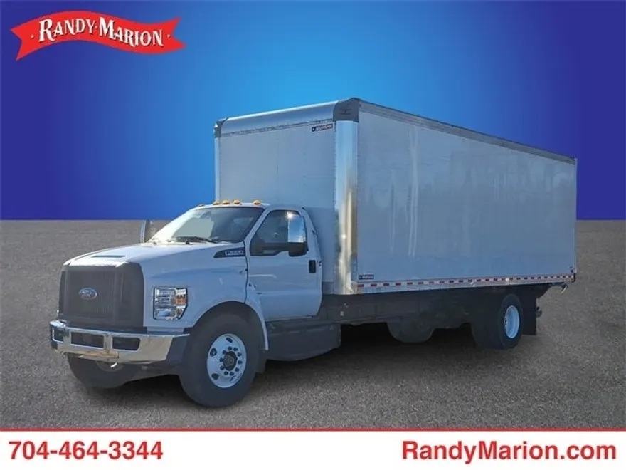 2023 Ford F-650 photo 1