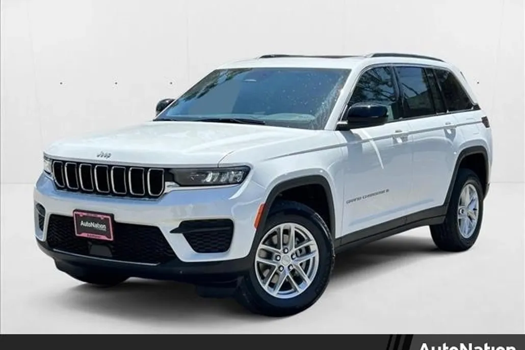 2025 Jeep Grand Cherokee Laredo X photo 1