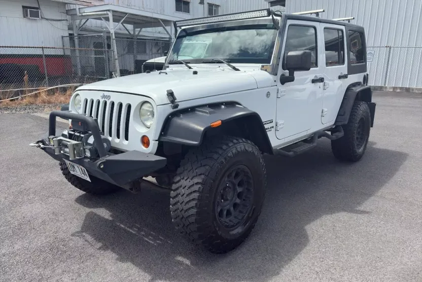 2013 Jeep Wrangler Sport photo 1