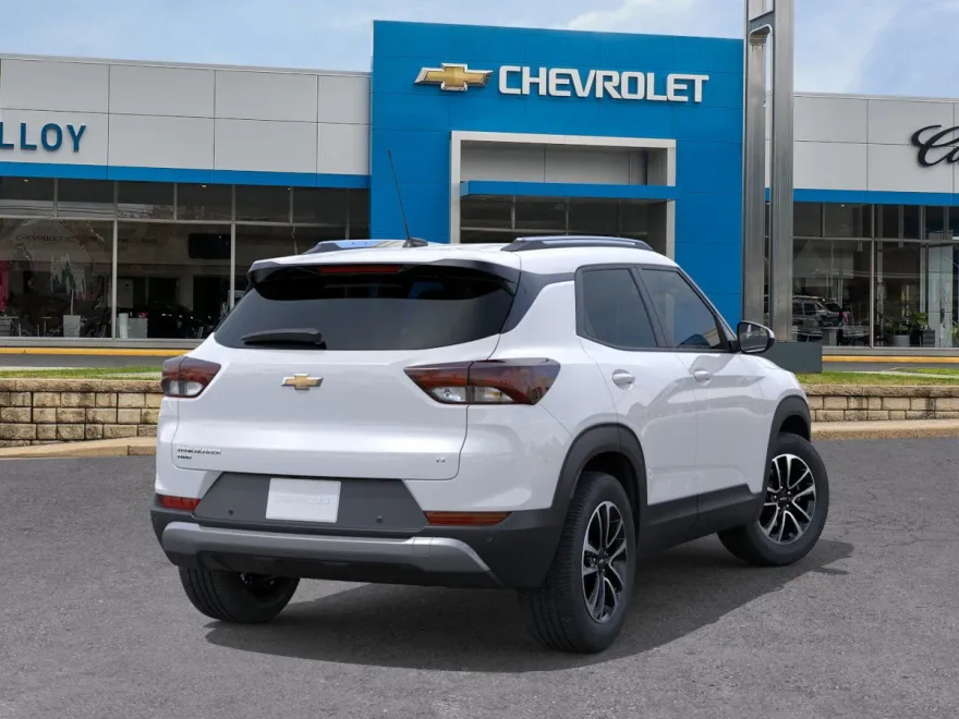2026 Chevrolet Trailblazer LT photo 1