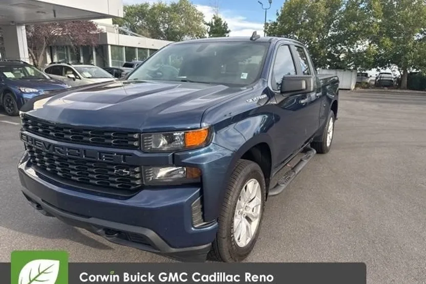 2020 Chevrolet Silverado 1500 Custom photo 1