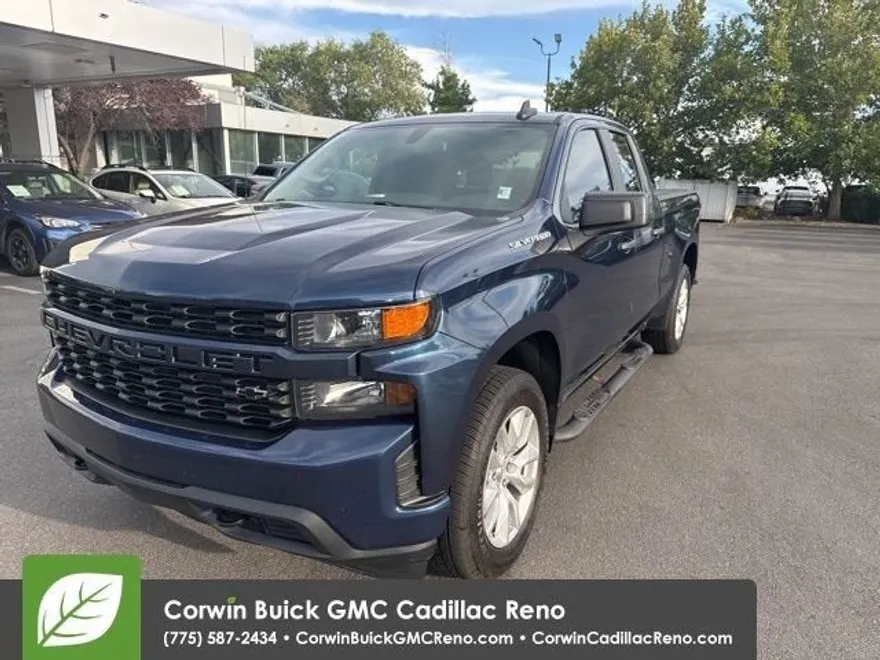 2020 Chevrolet Silverado 1500 Custom photo 1