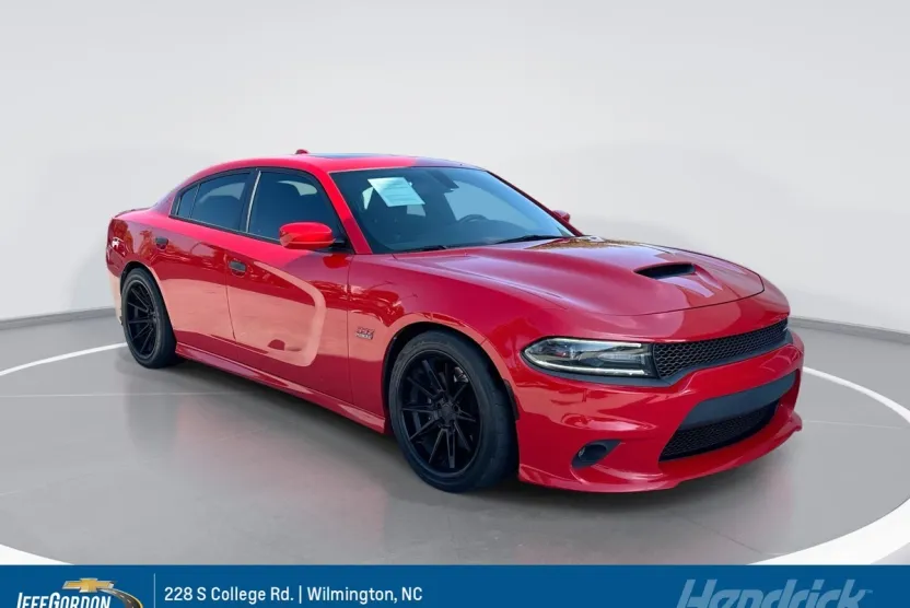 2018 Dodge Charger R/T Scat Pack photo 1