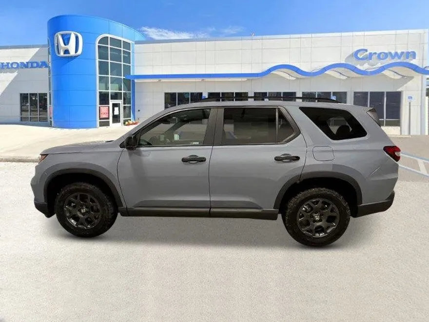2025 Honda Pilot TrailSport photo 1