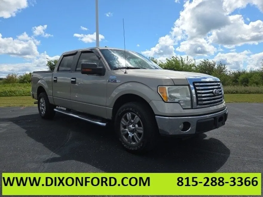 2010 Ford F-150 XLT photo 1