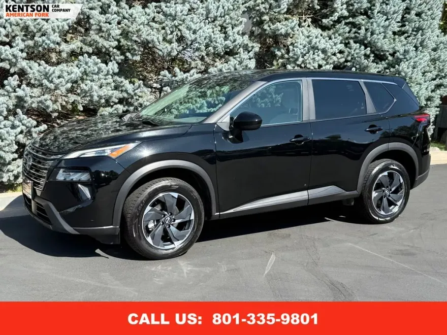 2024 Nissan Rogue SV photo 1
